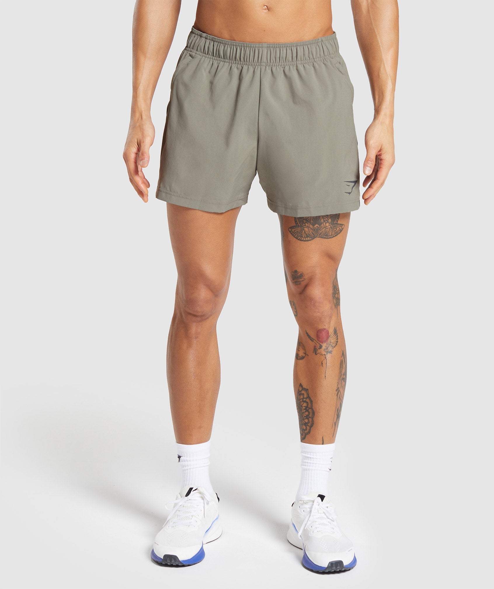 gymshark-sport-5-shorts-linen-brown-dark-grey-ss24
