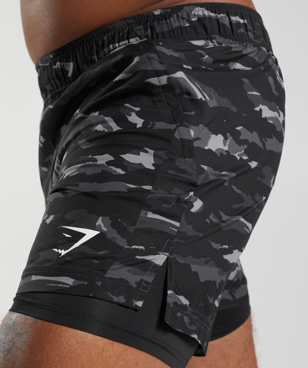gymshark-sport-5-2-in-1-shorts-onyx-grey-black-print-ss23