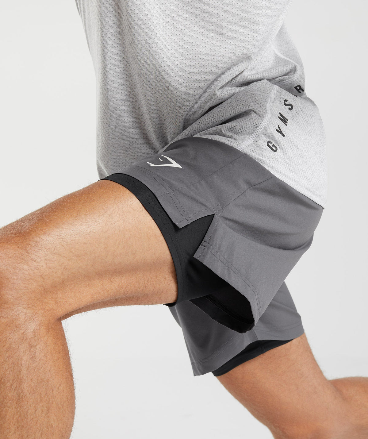gymshark-sport-7-2-in-1-shorts-silhouette-grey-black-aw22