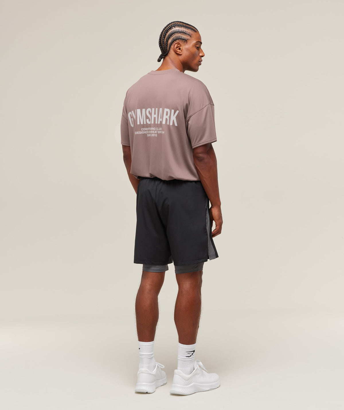 gymshark-sport-7-2-in-1-shorts-black-dark-grey-ss25