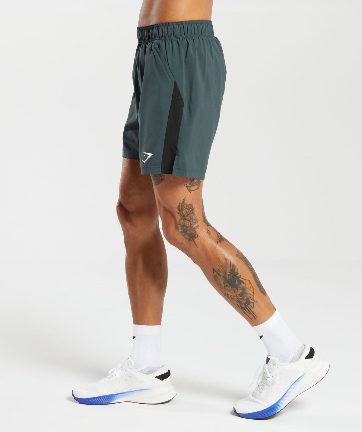 gymshark-sport-7-shorts-fog-green-black-aw23