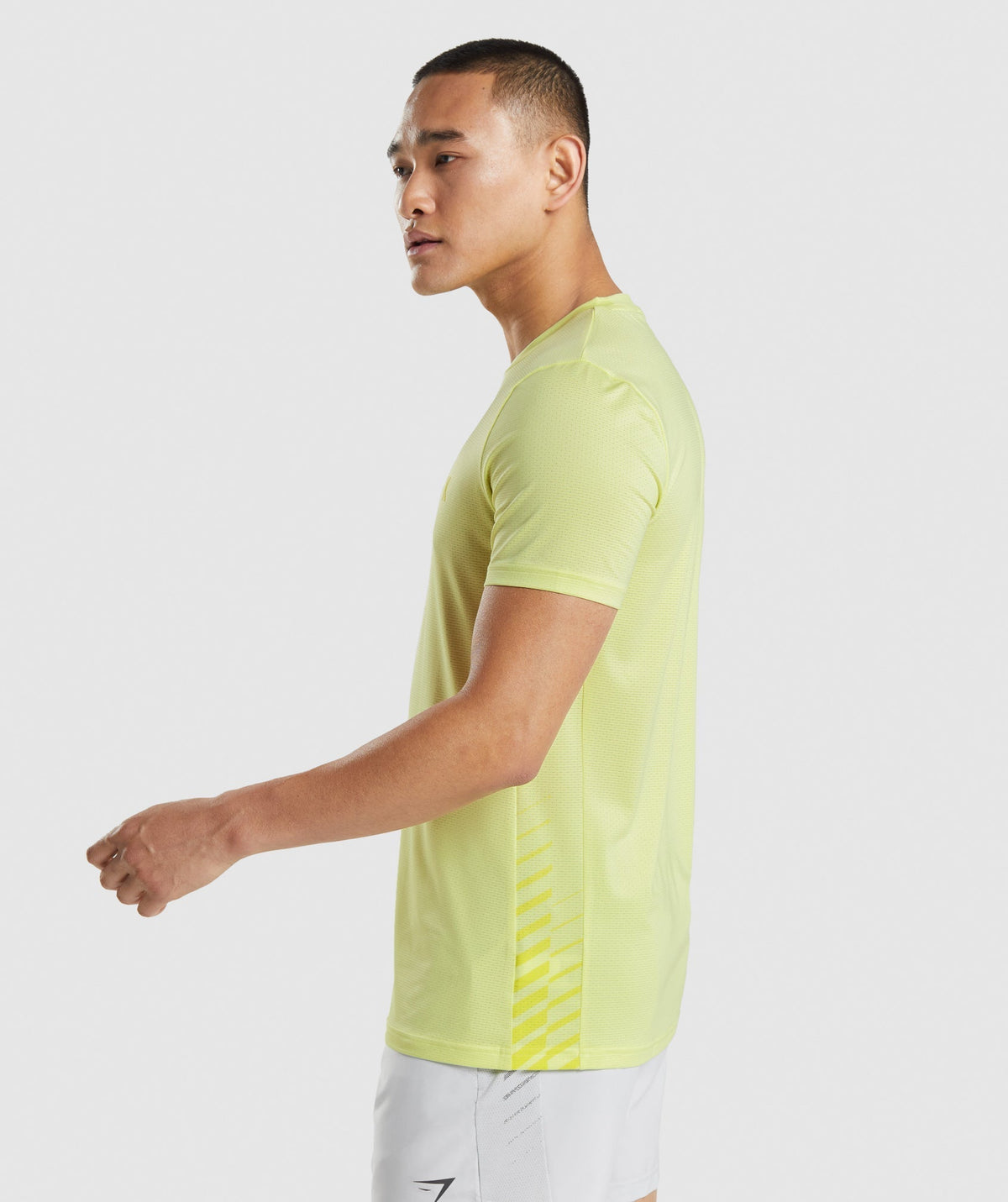 gymshark-sport-graphic-t-shirt-firefly-green-ss22