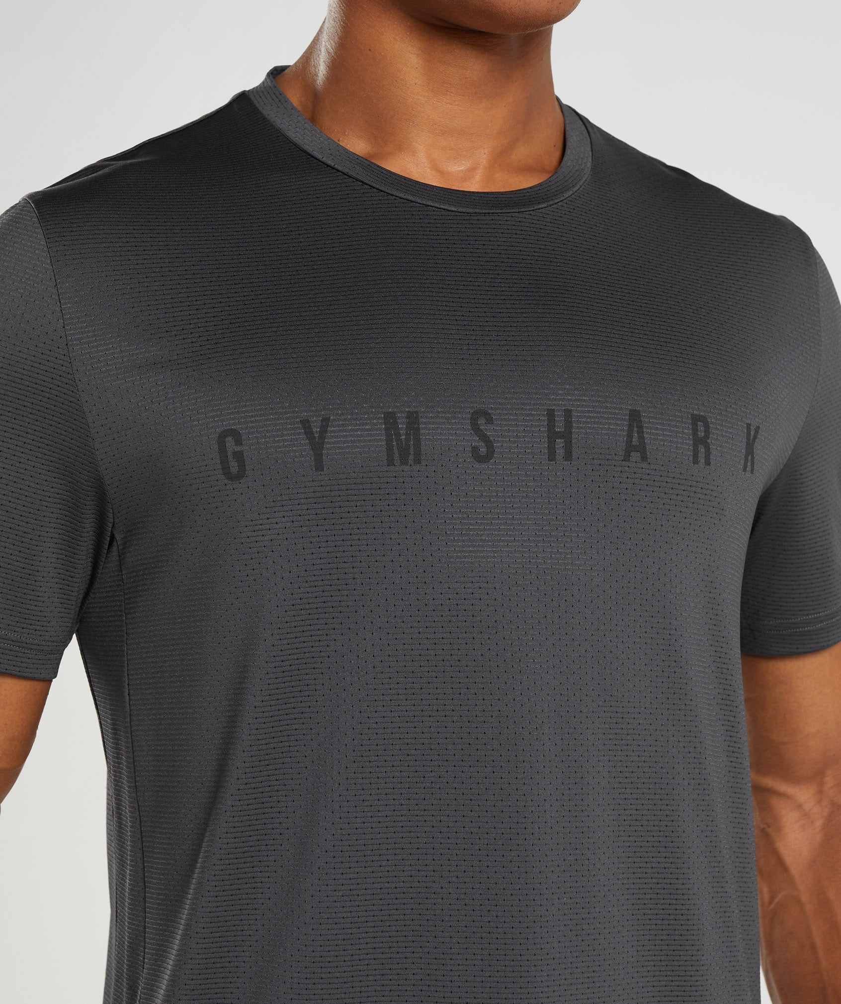 gymshark-sport-graphic-t-shirt-onyx-grey-ss22