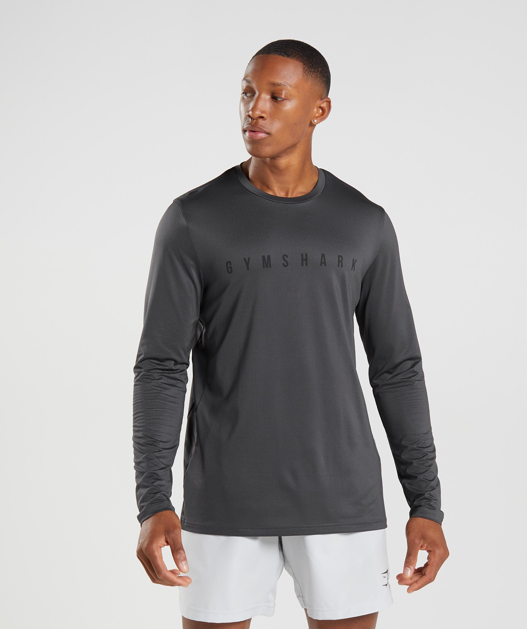 gymshark-sport-long-sleeve-t-shirt-onyx-grey-ss22