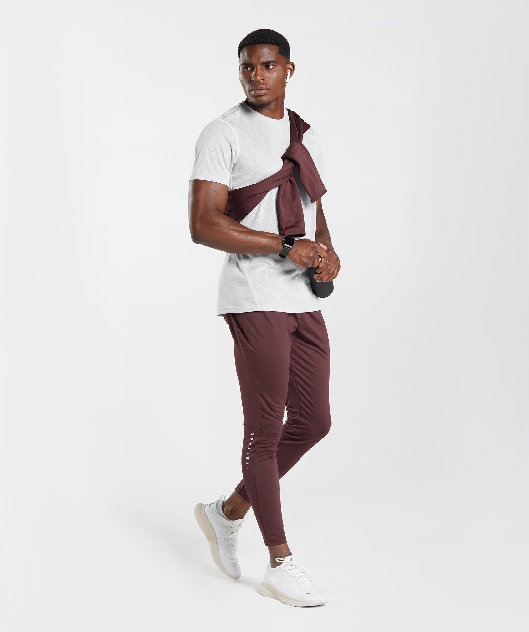 gymshark-sport-joggers-baked-maroon-aw22