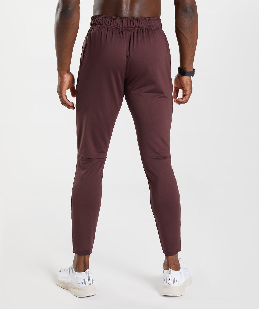 gymshark-sport-joggers-baked-maroon-aw22