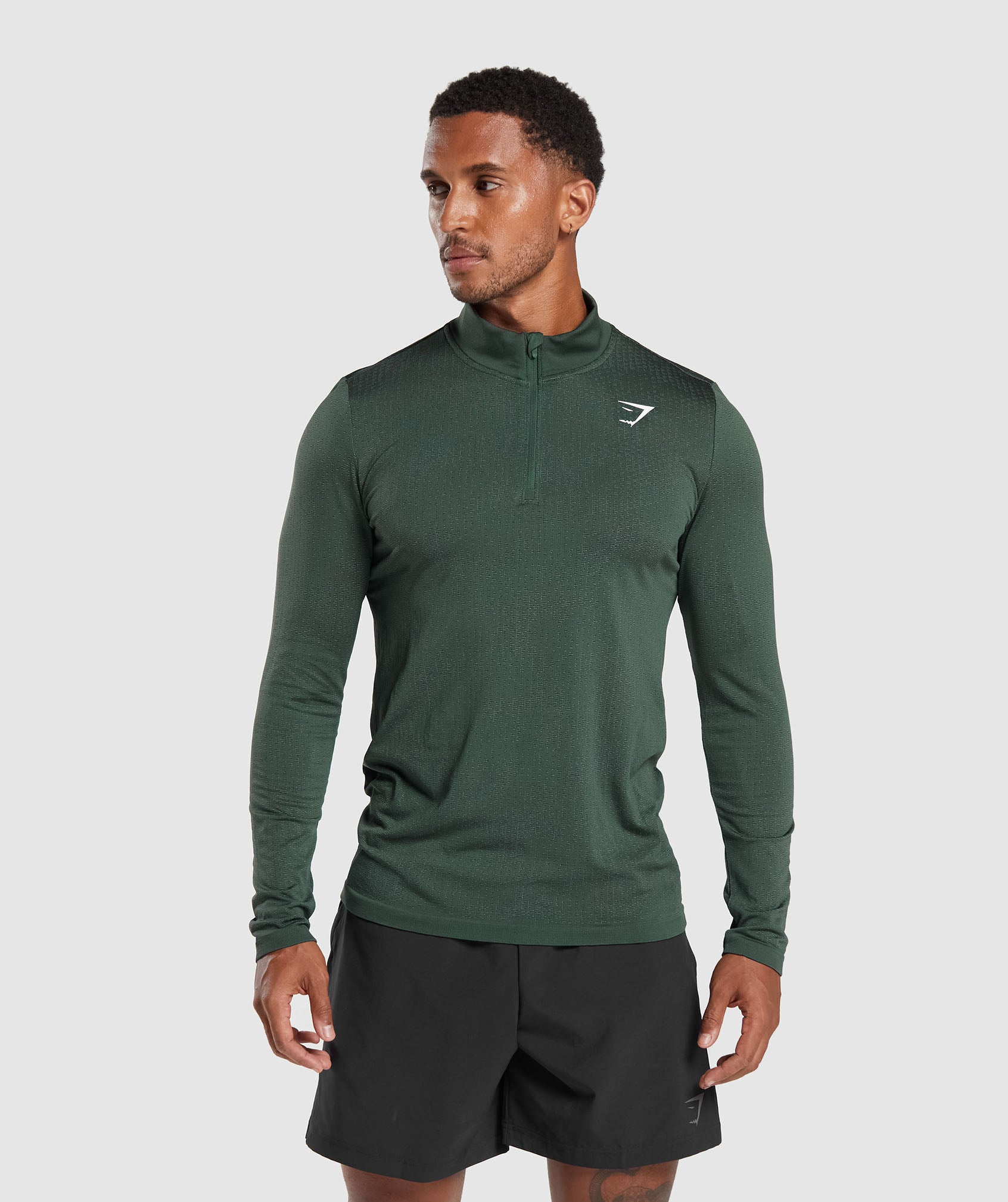 gymshark-sport-seamless-1-4-zip-fog-green-black-aw23