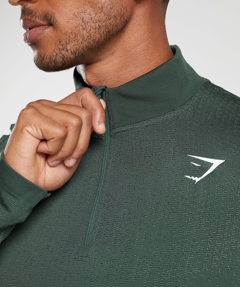 gymshark-sport-seamless-1-4-zip-fog-green-black-aw23