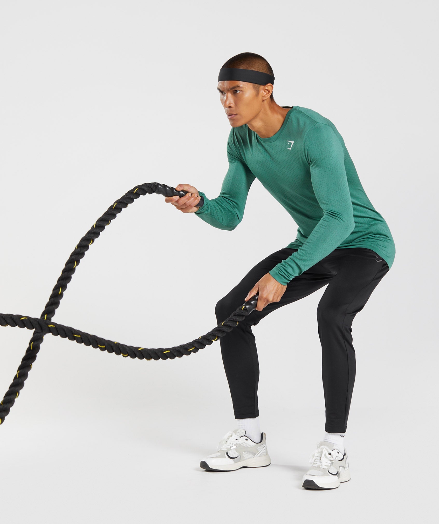 gymshark-sport-seamless-long-sleeve-t-shirt-hoya-green-woodland-green-aw22