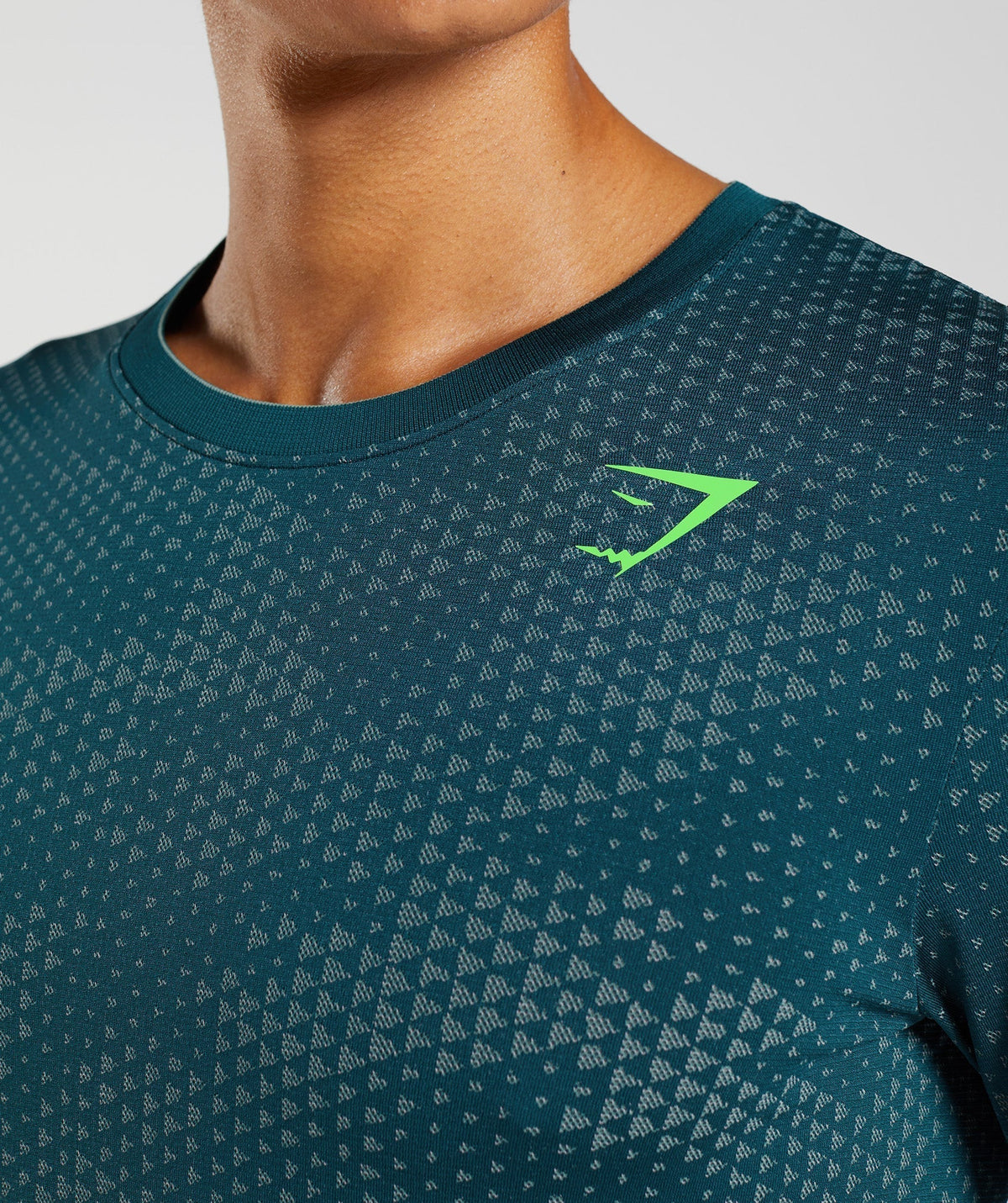 gymshark-sport-seamless-long-sleeve-t-shirt-winter-teal-slate-blue-aw22