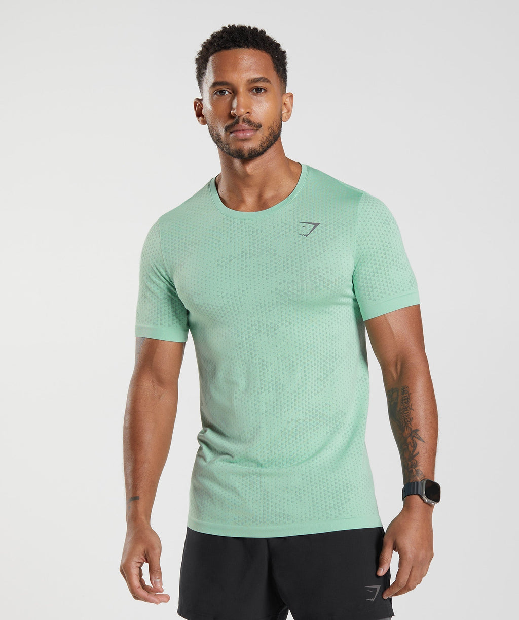 gymshark-sport-seamless-t-shirt-pastel-green-willow-green-ss23