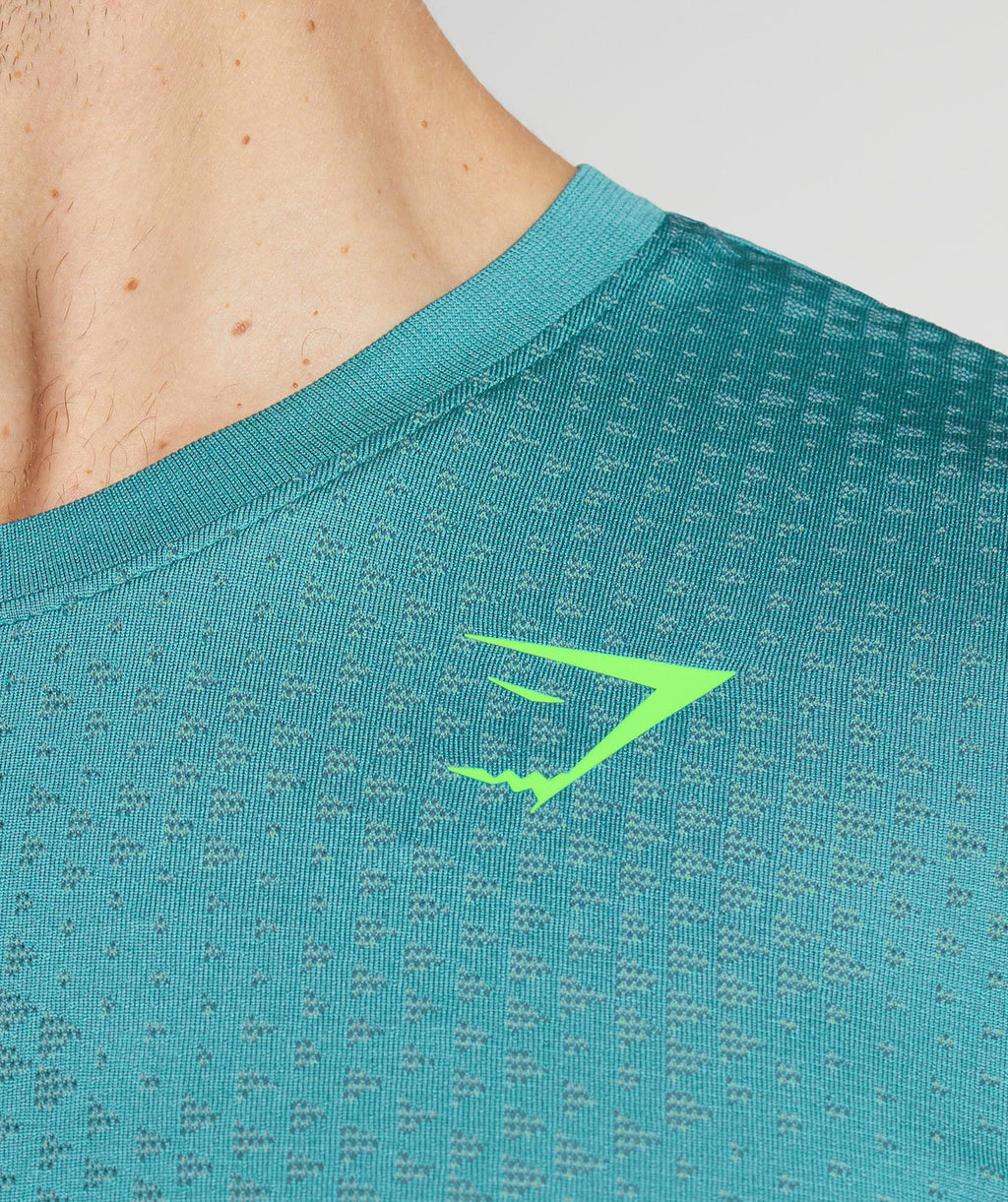 gymshark-sport-seamless-t-shirt-slate-blue-winter-teal-aw22