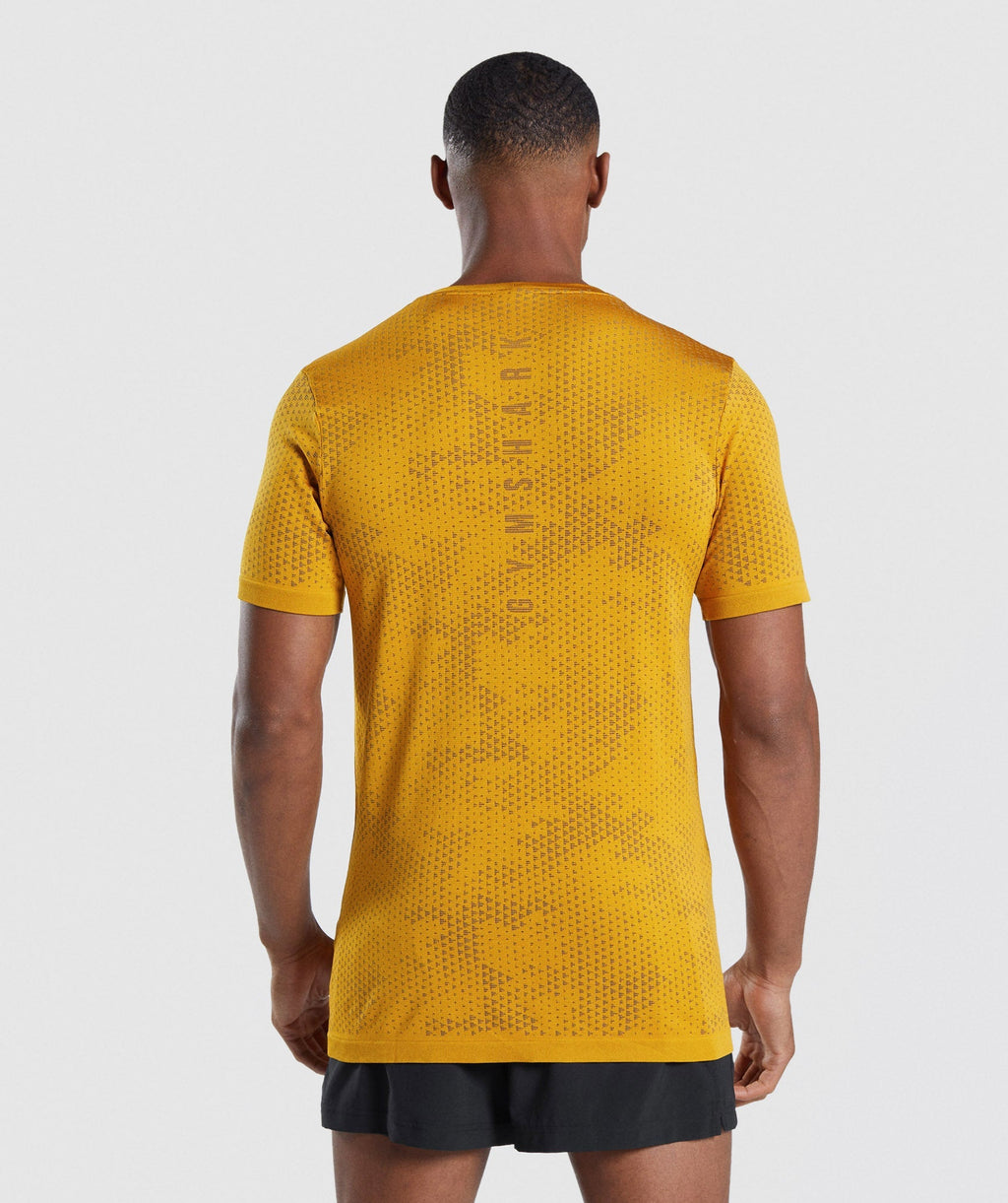 gymshark-sport-seamless-t-shirt-turmeric-yellow-black-aw22