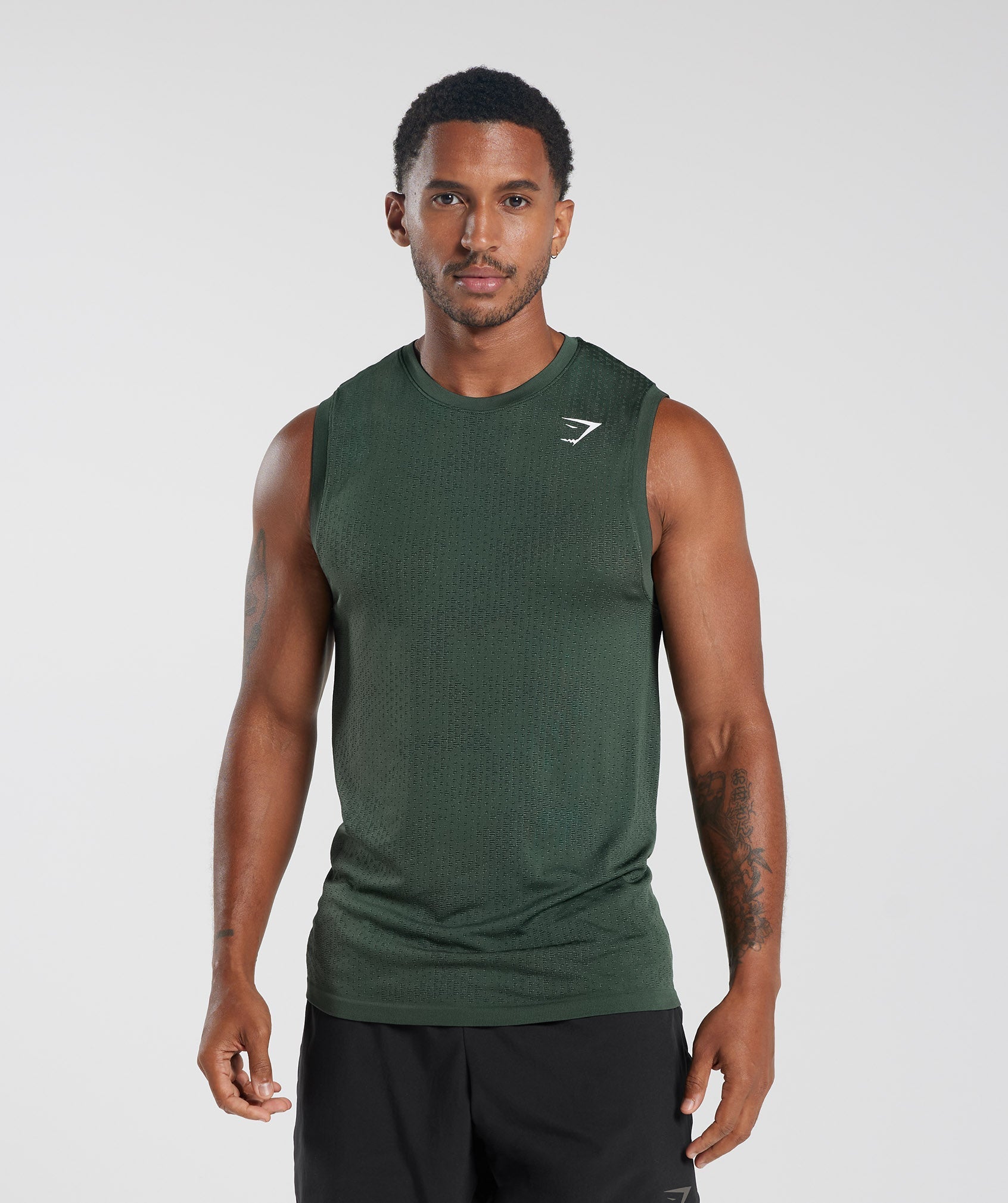 gymshark-sport-seamless-tank-fog-green-black-aw23