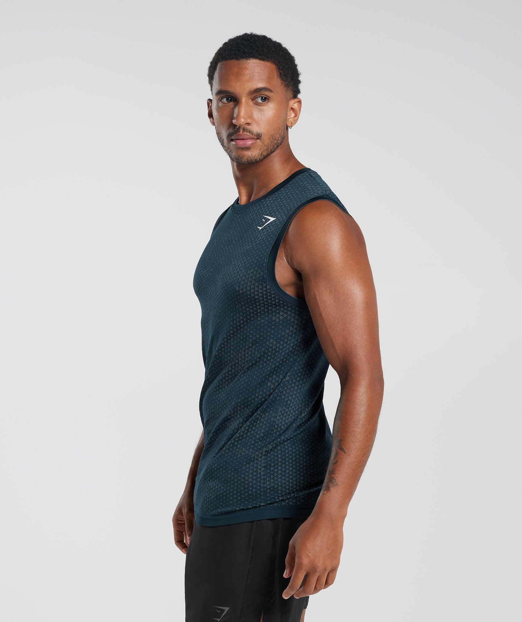 gymshark-sport-seamless-tank-navy-denim-teal-aw23