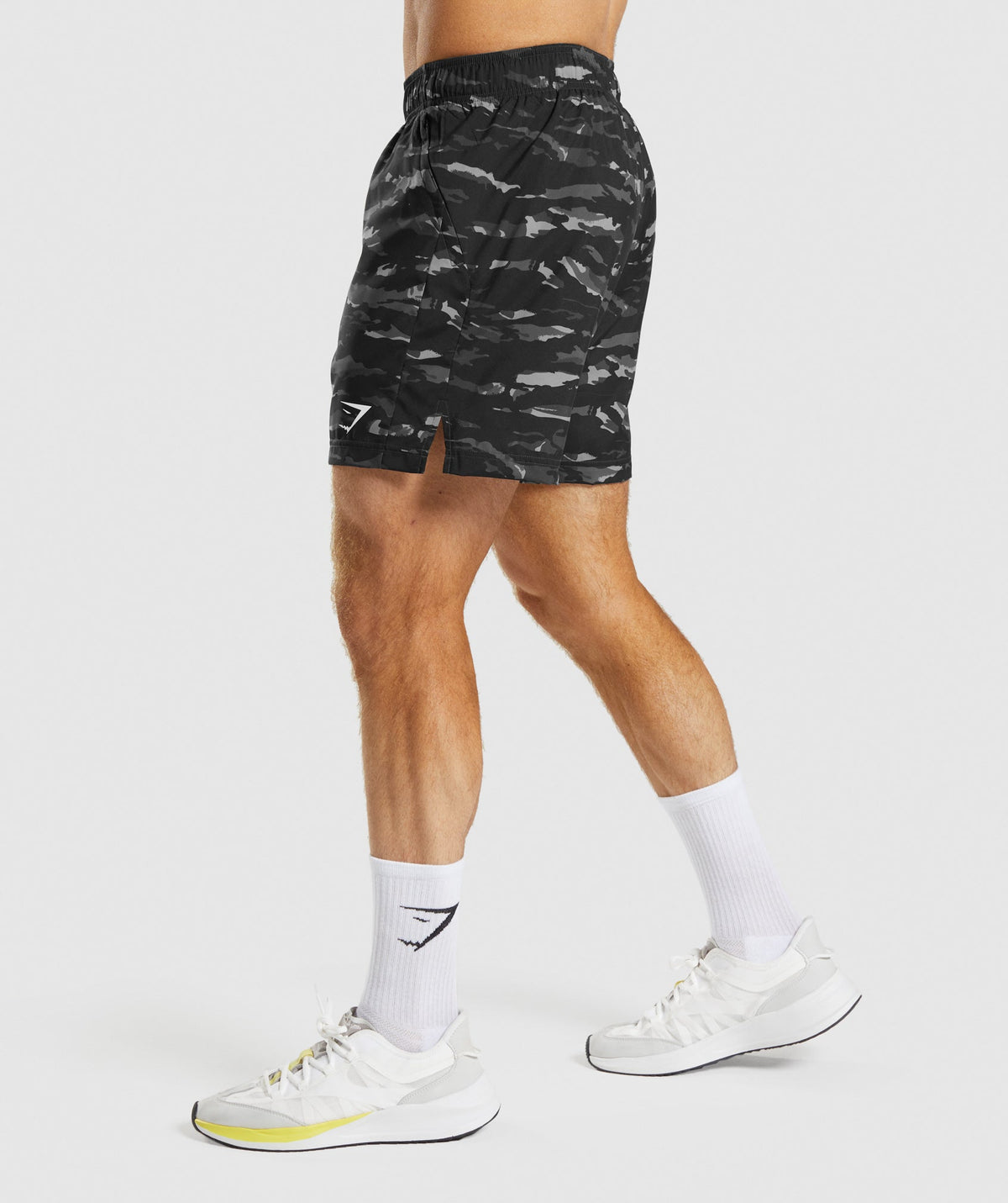 gymshark-sport-shorts-onyx-grey-print-ss23