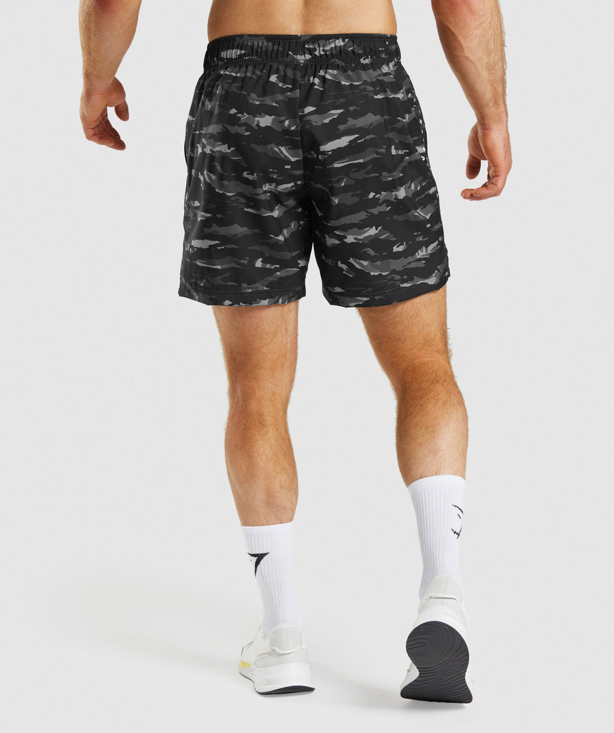 gymshark-sport-shorts-onyx-grey-print-ss23