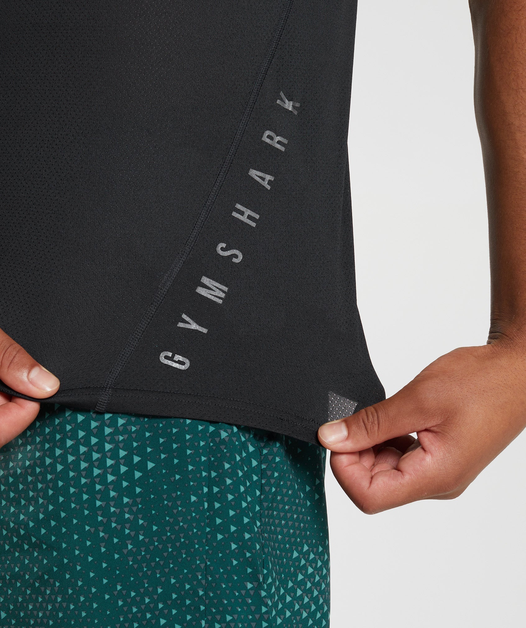 gymshark-sport-t-shirt-black-black-marl-aw22