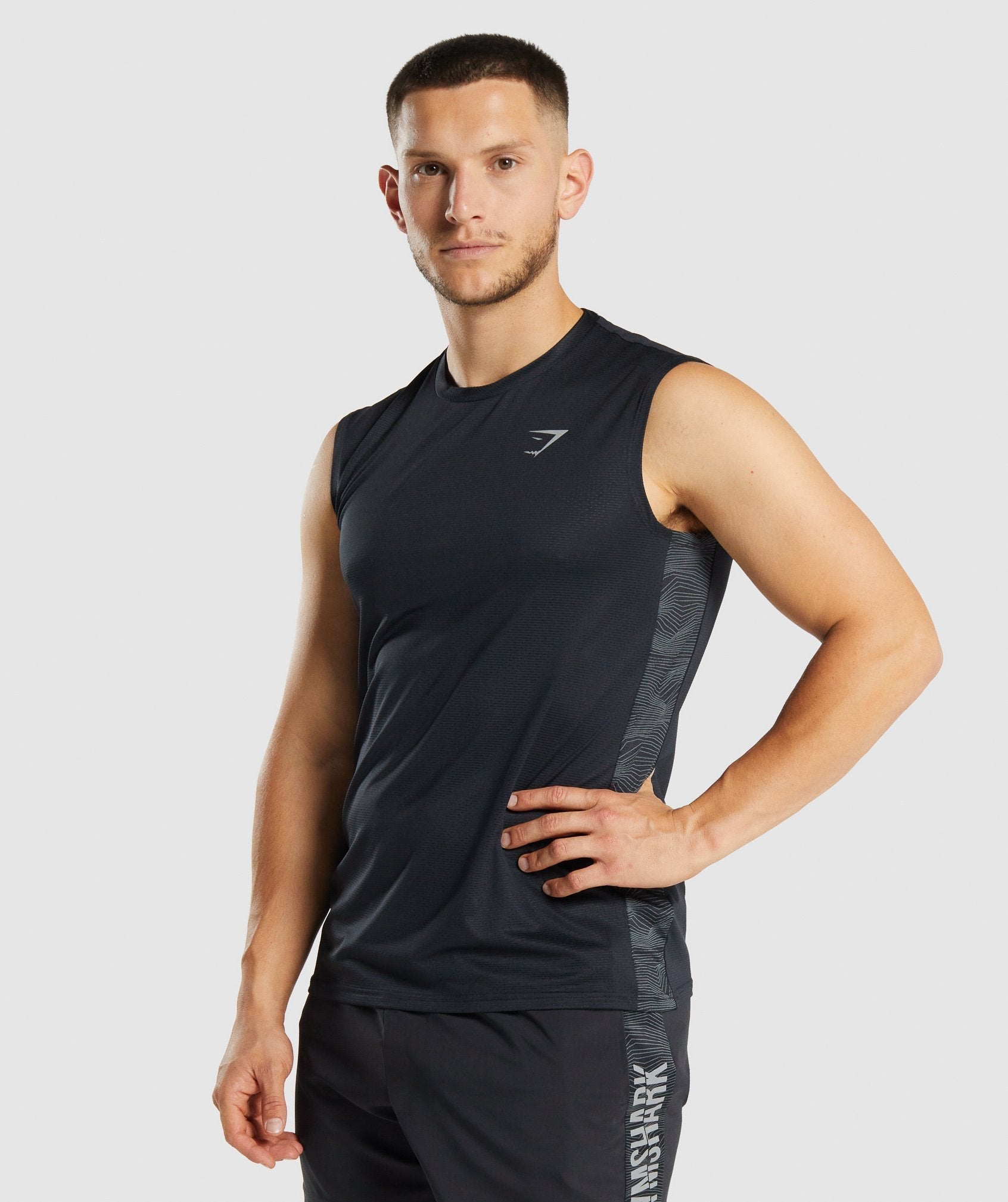 gymshark-sport-tank-black-aw21