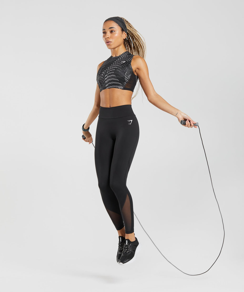gymshark-sport-crop-tank-black-print-aw22