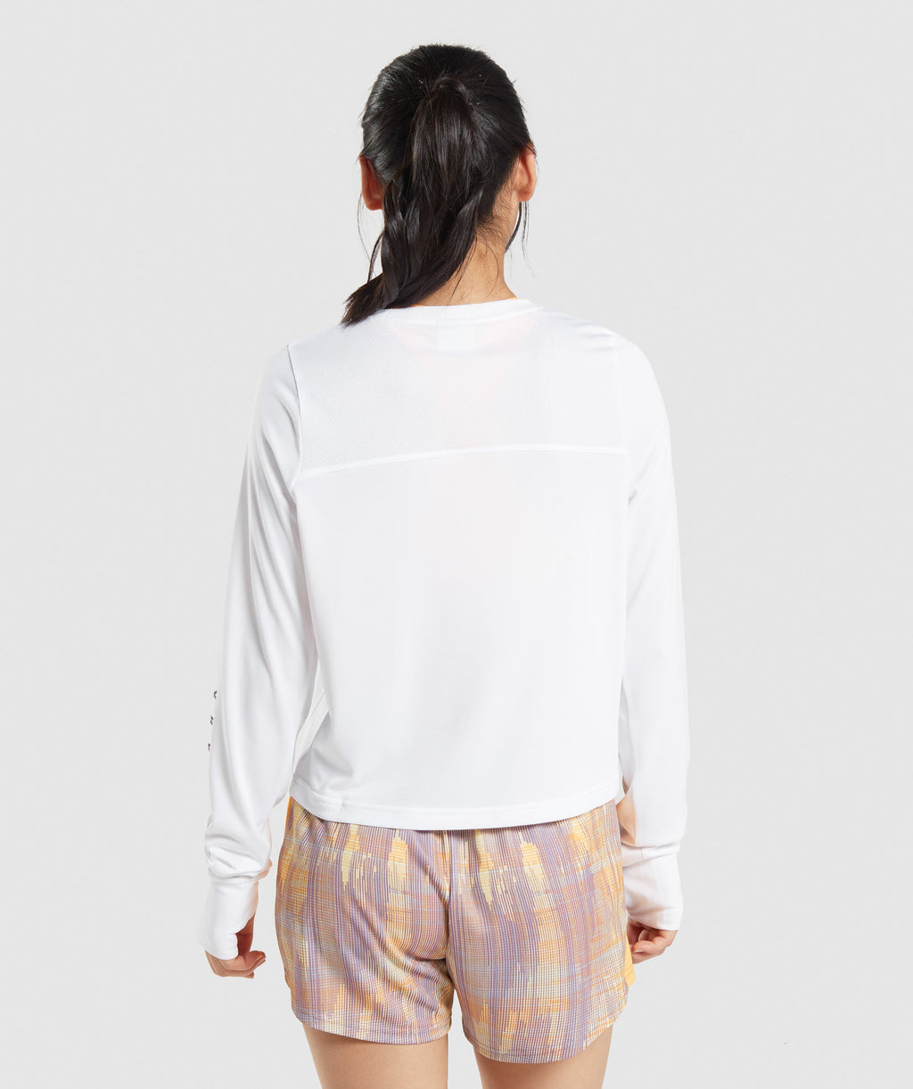 gymshark-sport-long-sleeve-t-shirt-white-ss22-1