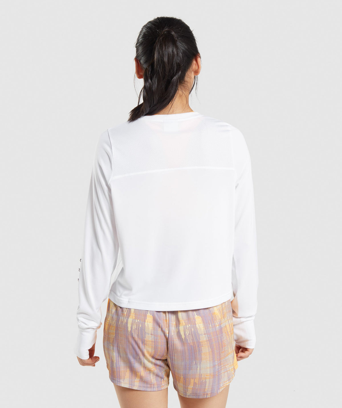 gymshark-sport-long-sleeve-t-shirt-white-ss22-1