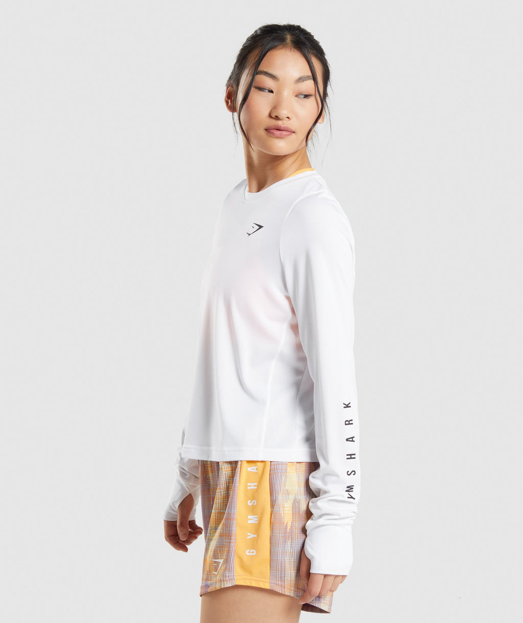 gymshark-sport-long-sleeve-t-shirt-white-ss22-1