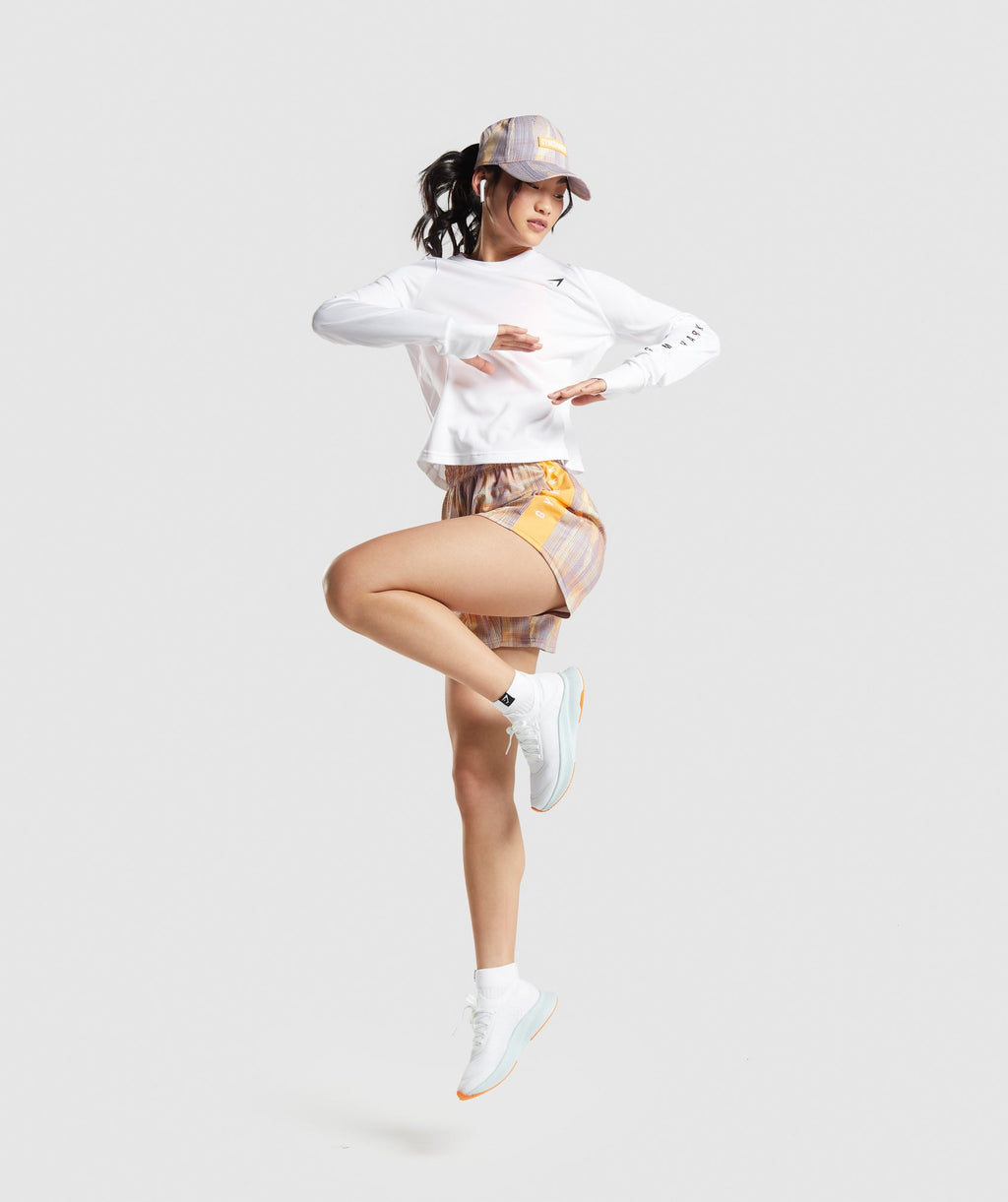 gymshark-sport-long-sleeve-t-shirt-white-ss22-1