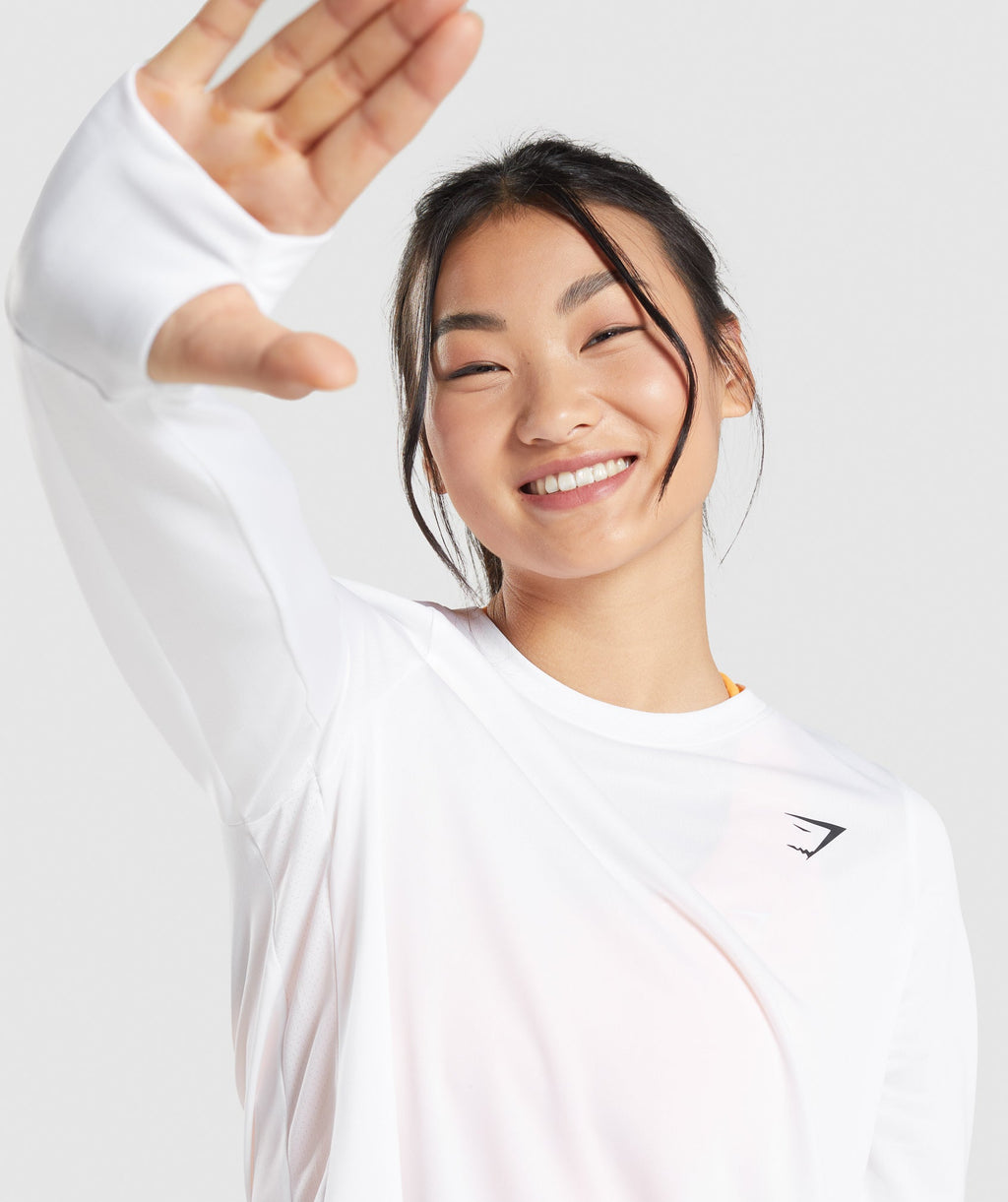 gymshark-sport-long-sleeve-t-shirt-white-ss22-1