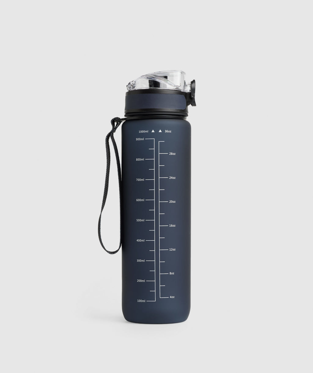 gymshark-sports-bottle-navy-aw23