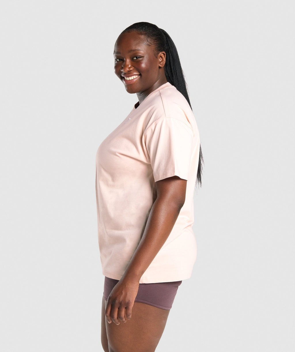 gymshark-training-oversized-t-shirt-light-brown