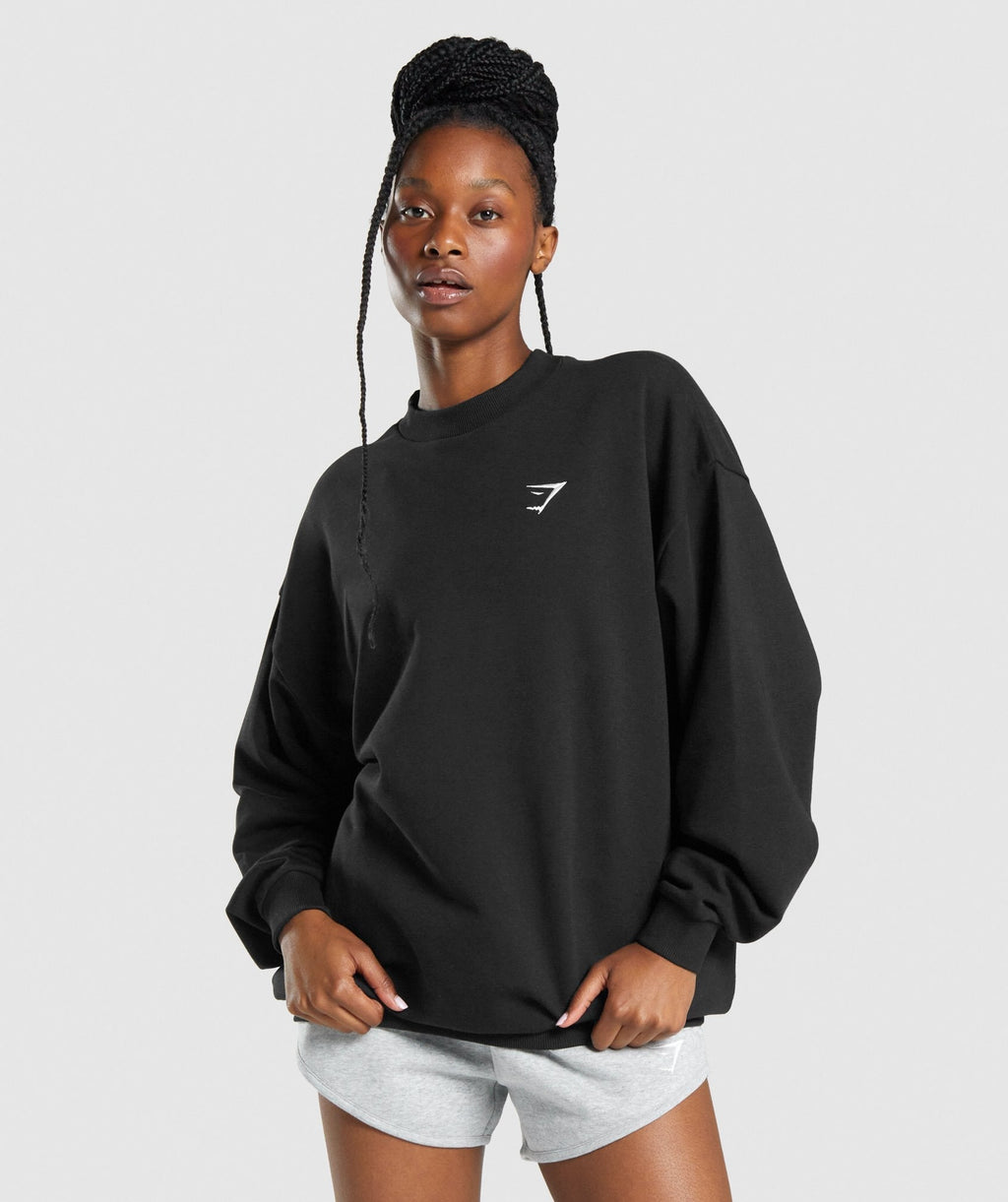 gymshark-training-oversized-sweatshirt-black-ss22