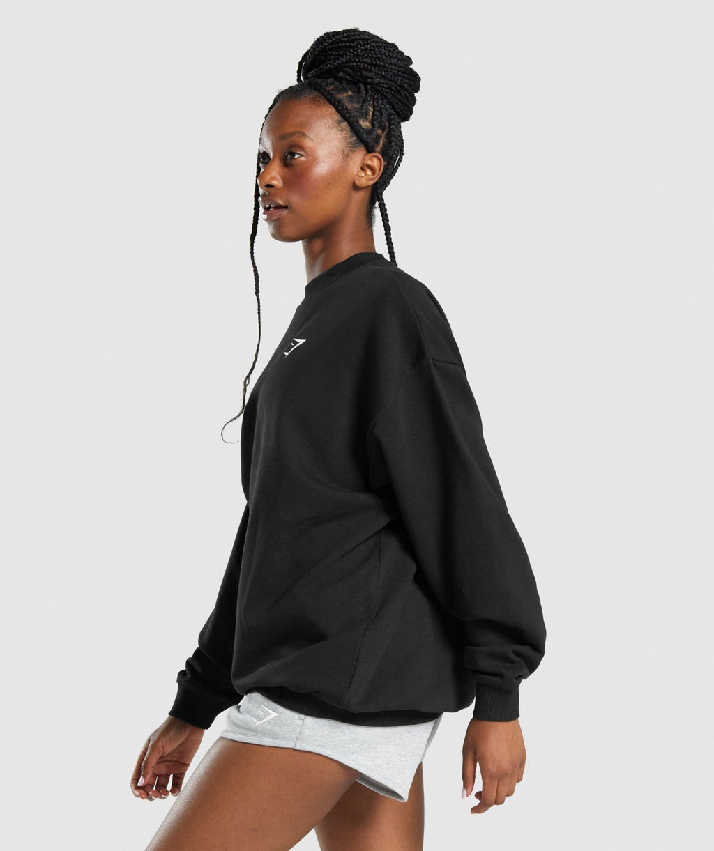 gymshark-training-oversized-sweatshirt-black-ss22