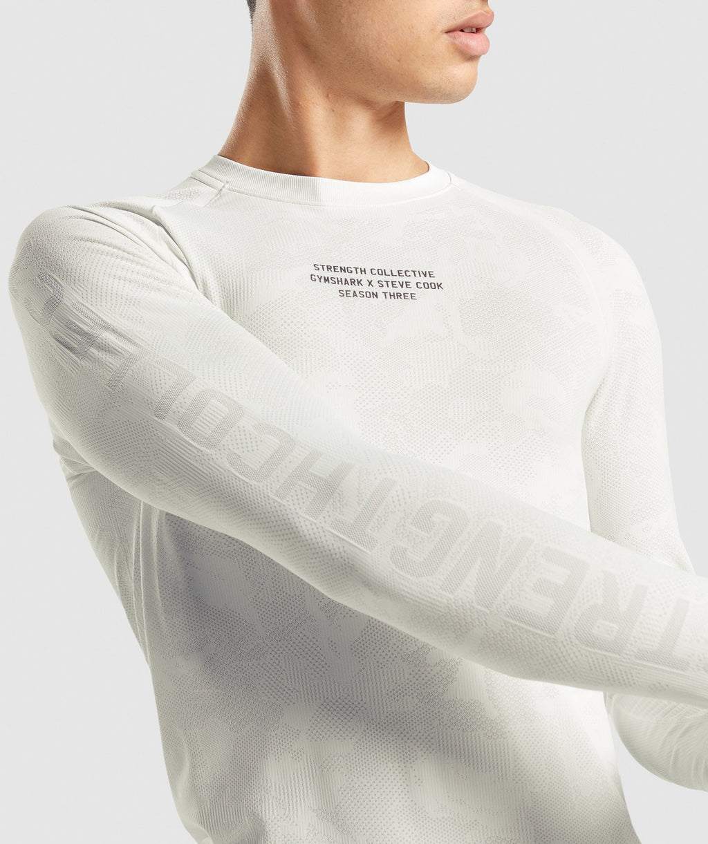 gymshark-steve-cook-long-sleeve-seamless-t-shirt-off-white-light-grey-ss22