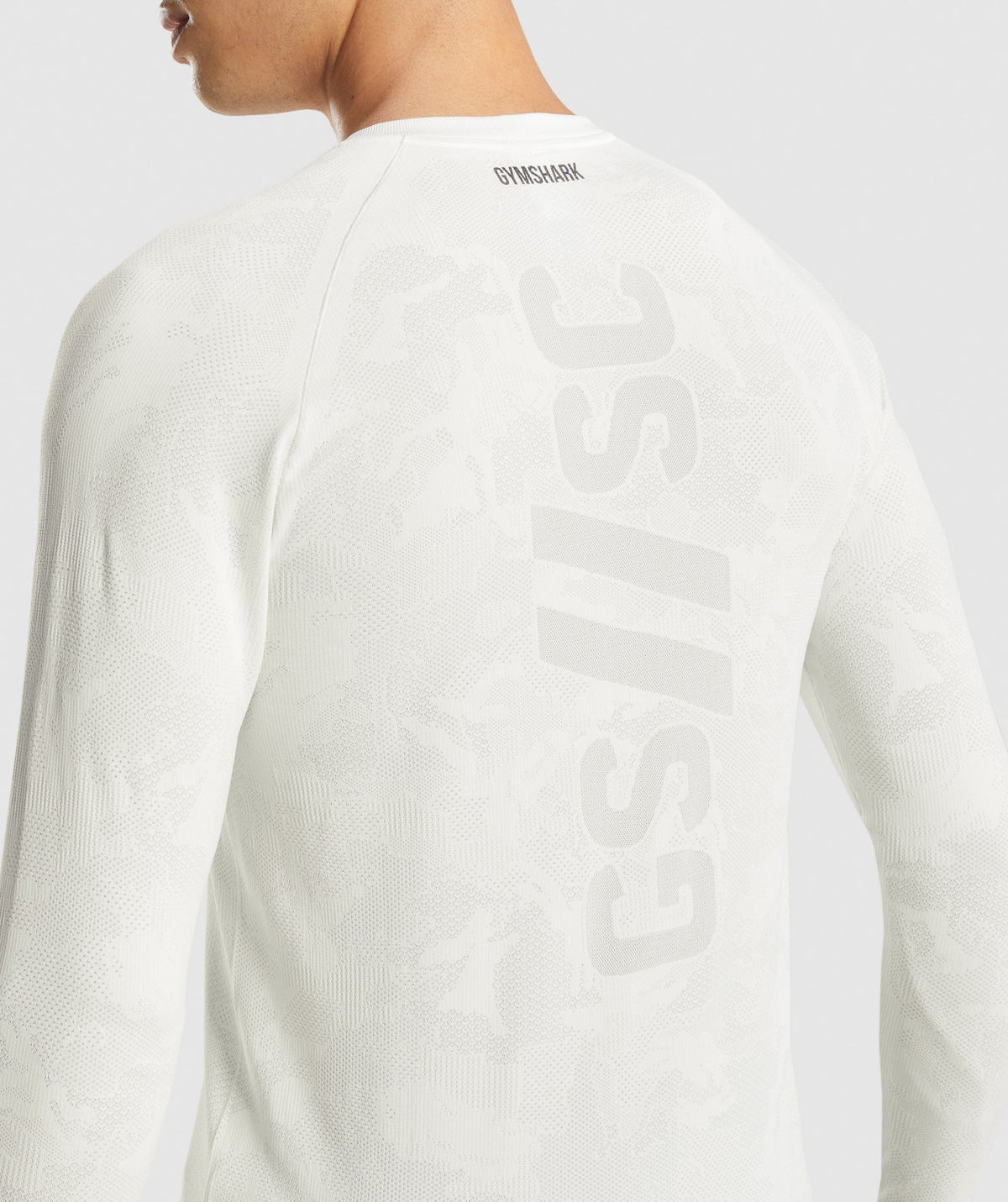 gymshark-steve-cook-long-sleeve-seamless-t-shirt-off-white-light-grey-ss22