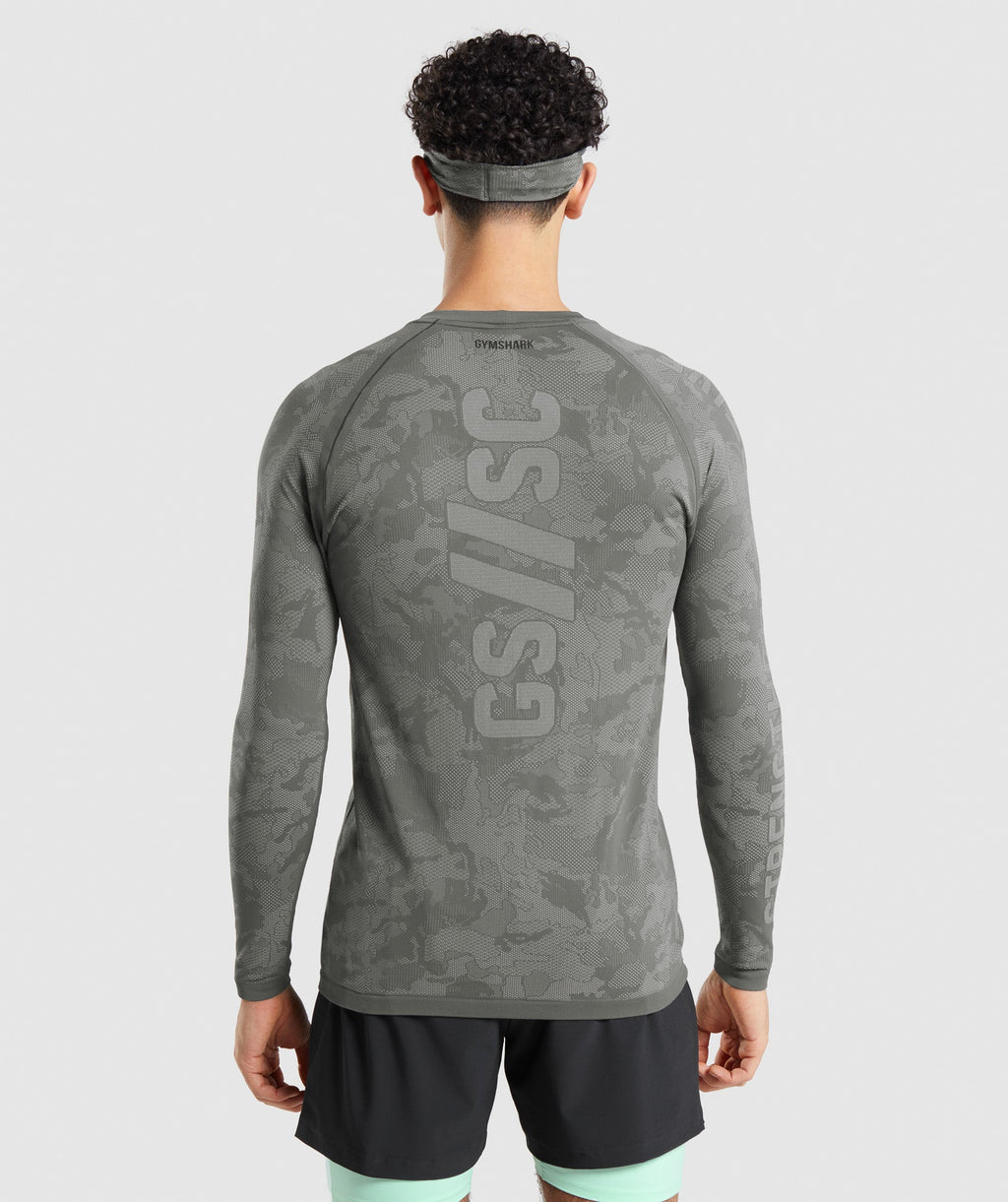 gymshark-steve-cook-long-sleeve-seamless-t-shirt-charcoal-grey-smokey-grey-ss22