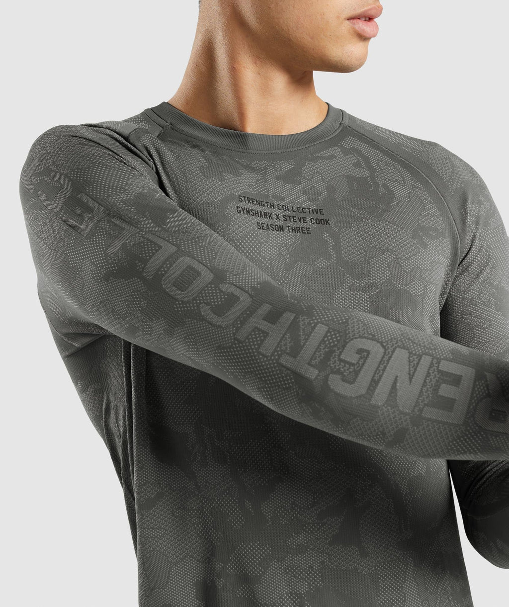 gymshark-steve-cook-long-sleeve-seamless-t-shirt-charcoal-grey-smokey-grey-ss22