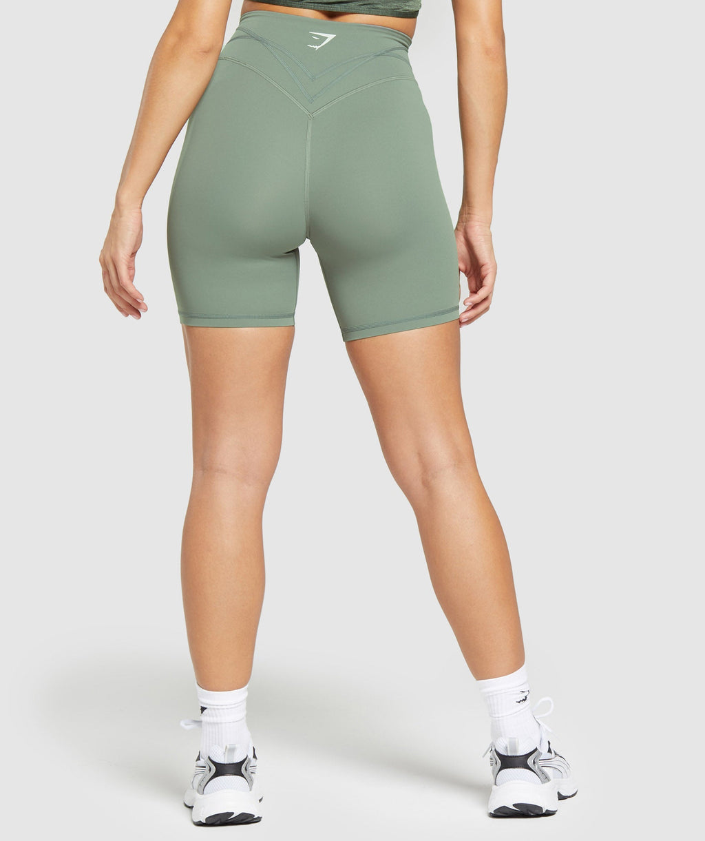gymshark-stitch-feature-shorts-unit-green-ss24
