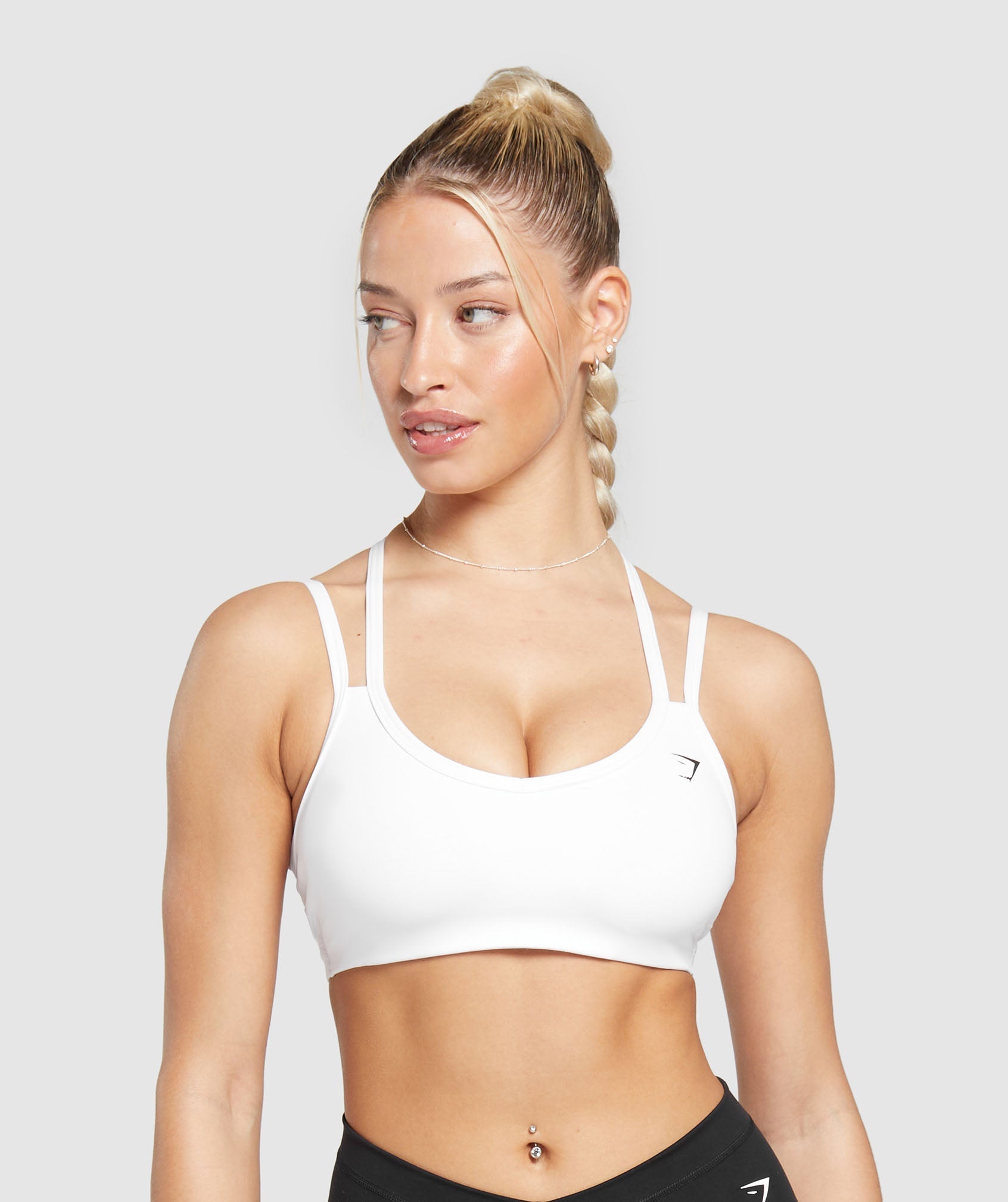 gymshark-strap-feature-sports-bra-white-ss24