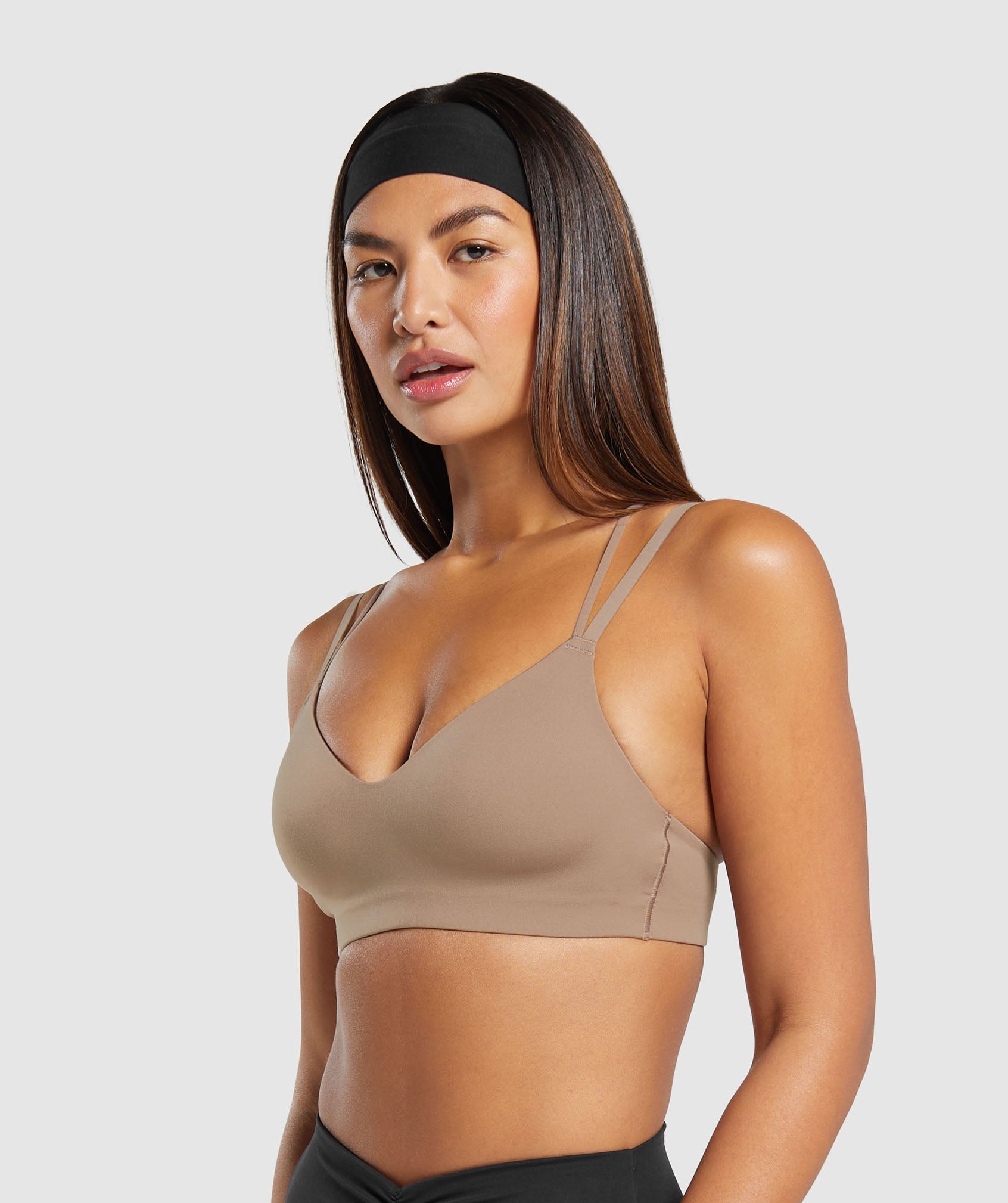 gymshark-strappy-back-light-support-sports-bra-mocha-mauve-aw23