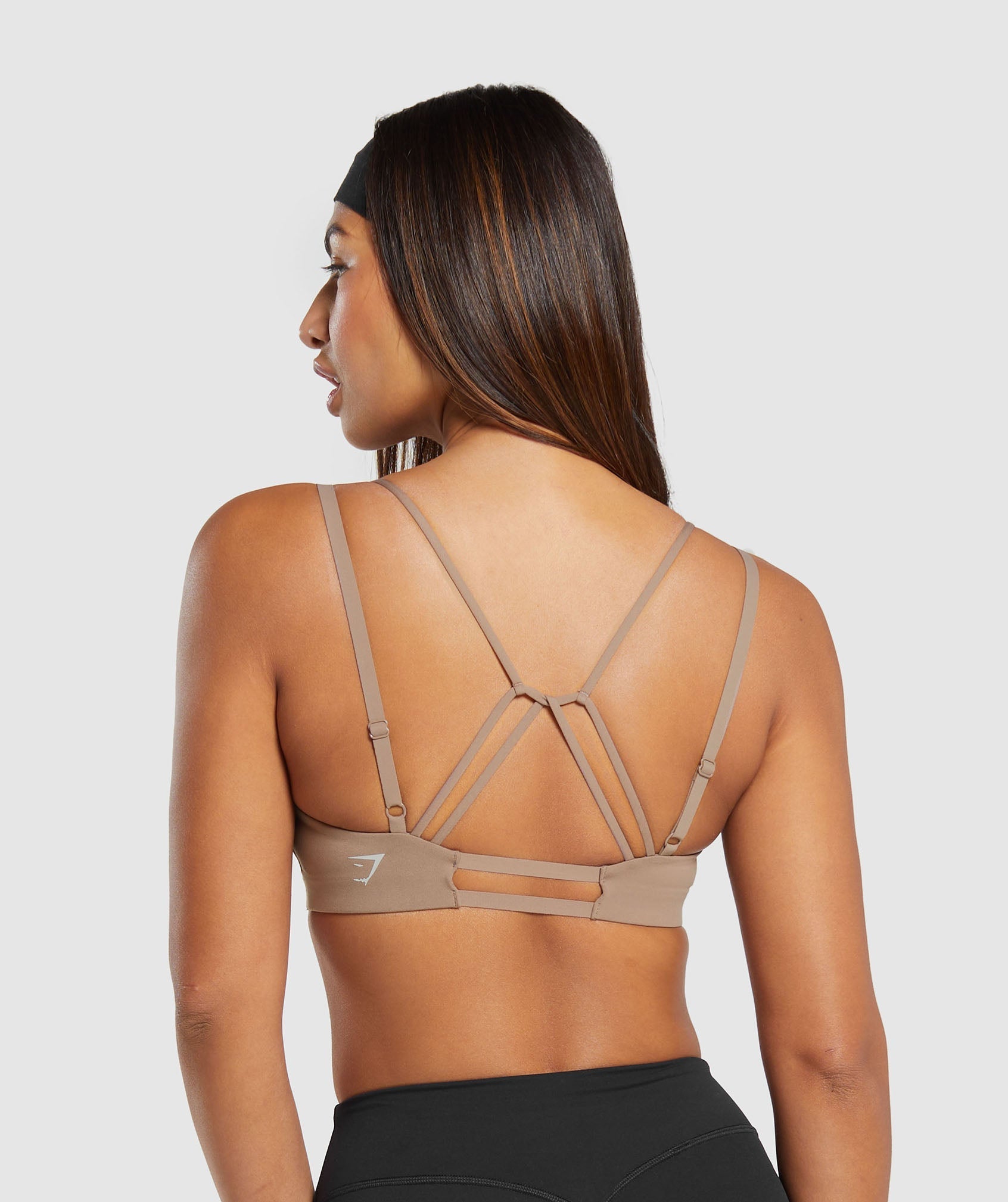 gymshark-strappy-back-light-support-sports-bra-mocha-mauve-aw23