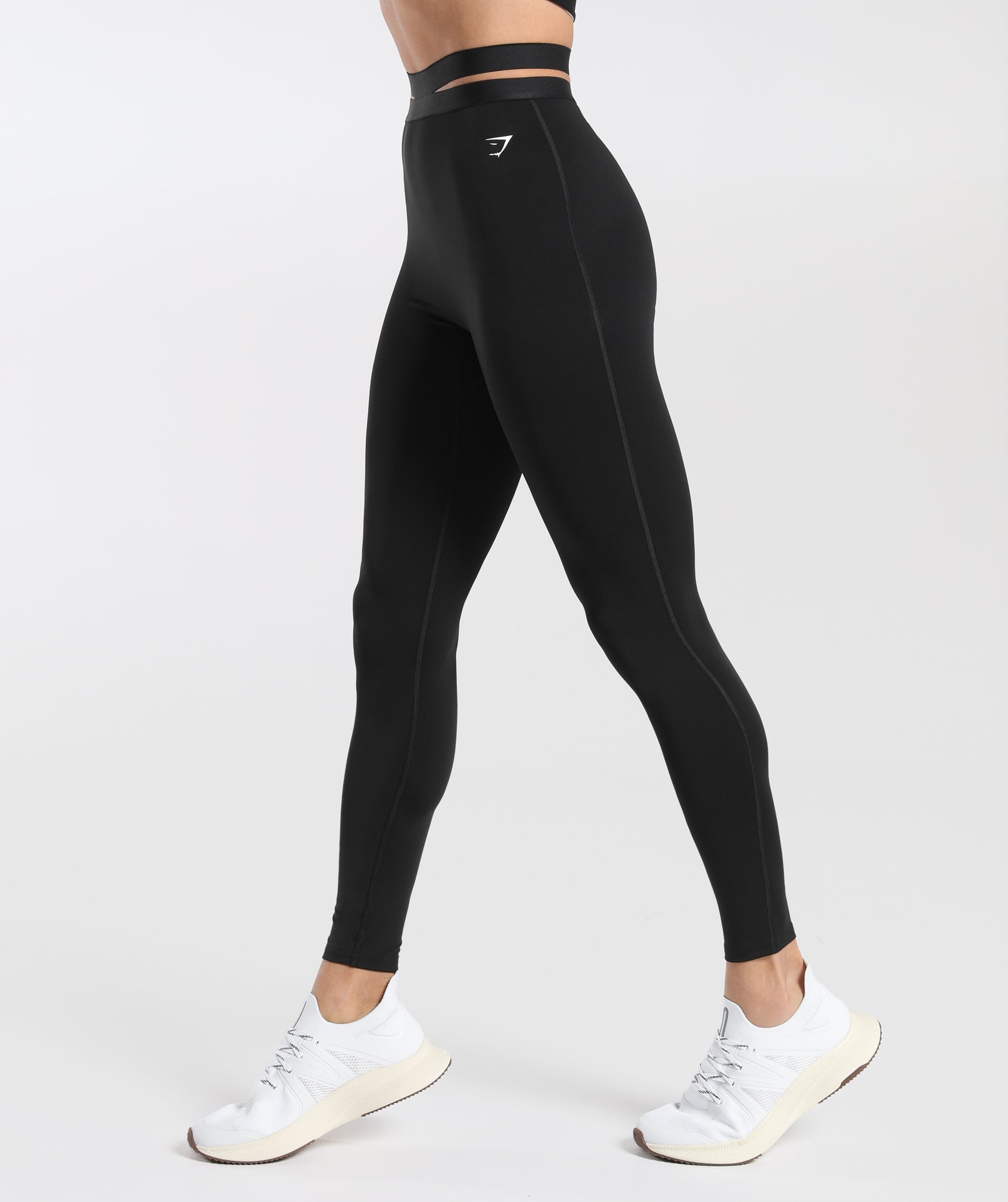 gymshark-strappy-waistband-leggings-black-aw23