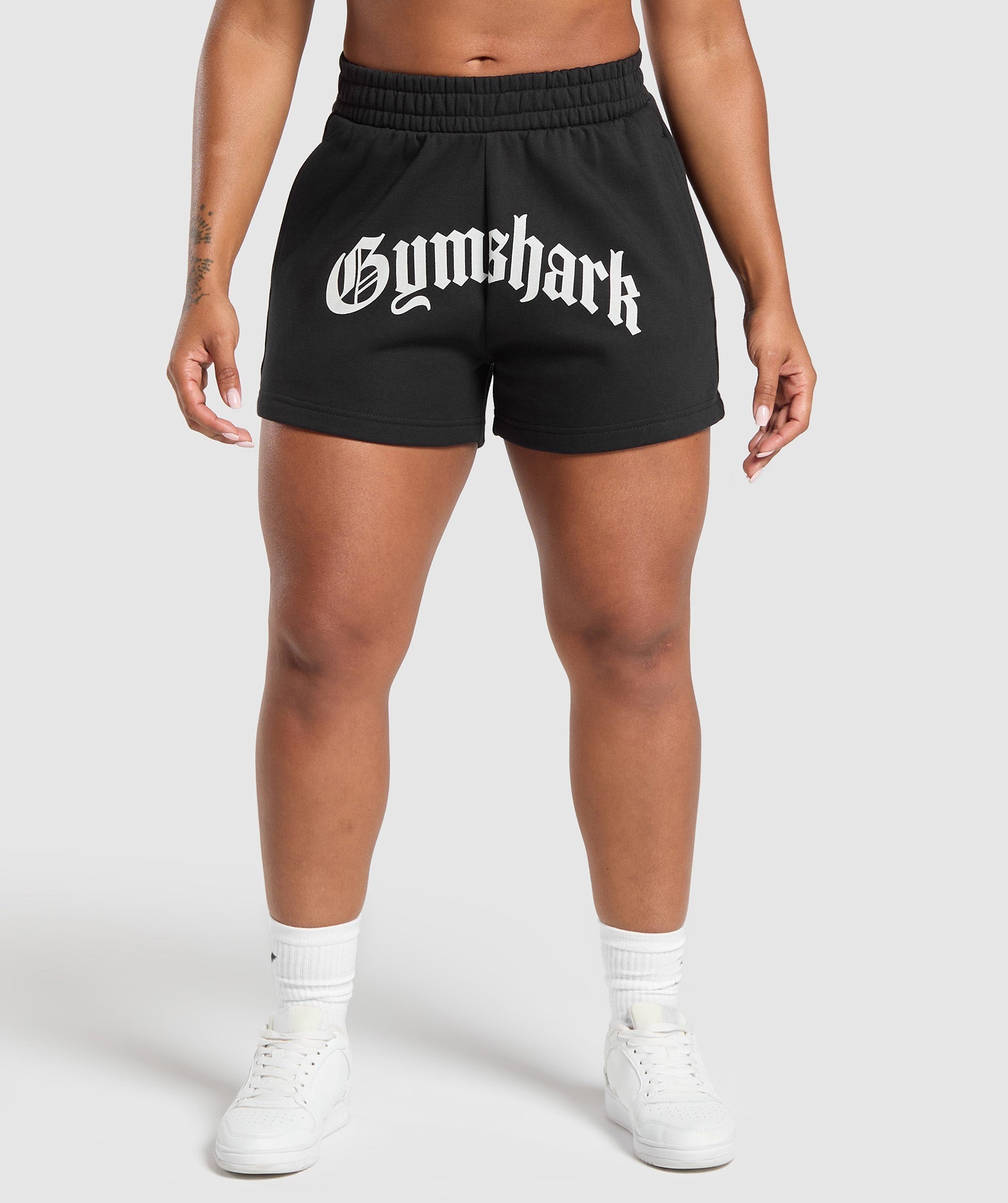 gymshark-strength-department-graphic-shorts-black-ss25