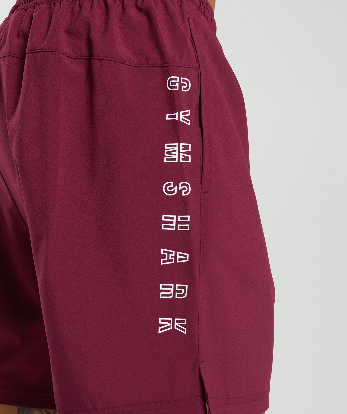 gymshark-strike-shorts-plum-pink-aw23