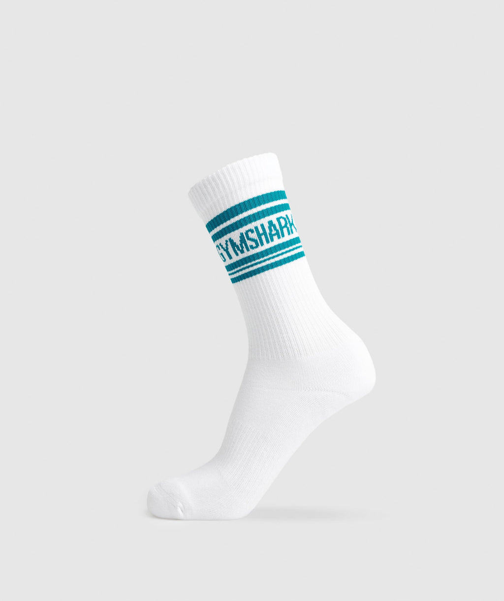 gymshark-stripe-crew-single-white-seafoam-blue-aw23