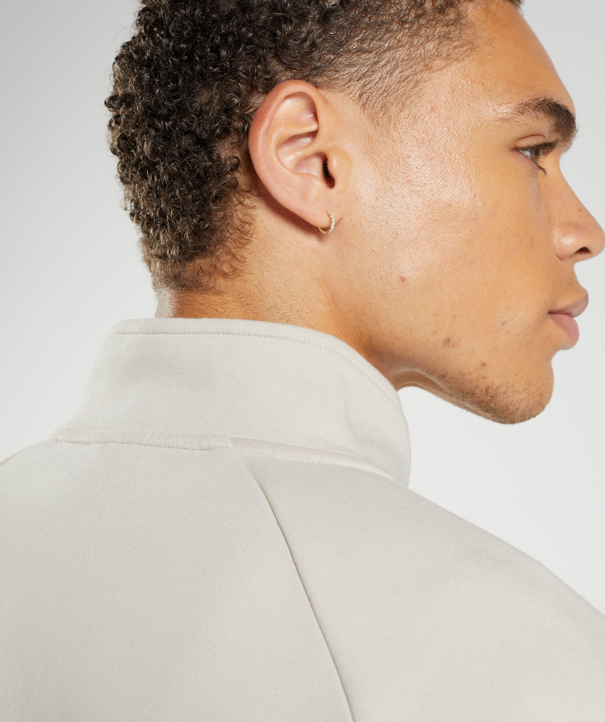 gymshark-rest-day-1-4-zip-pebble-grey-aw22