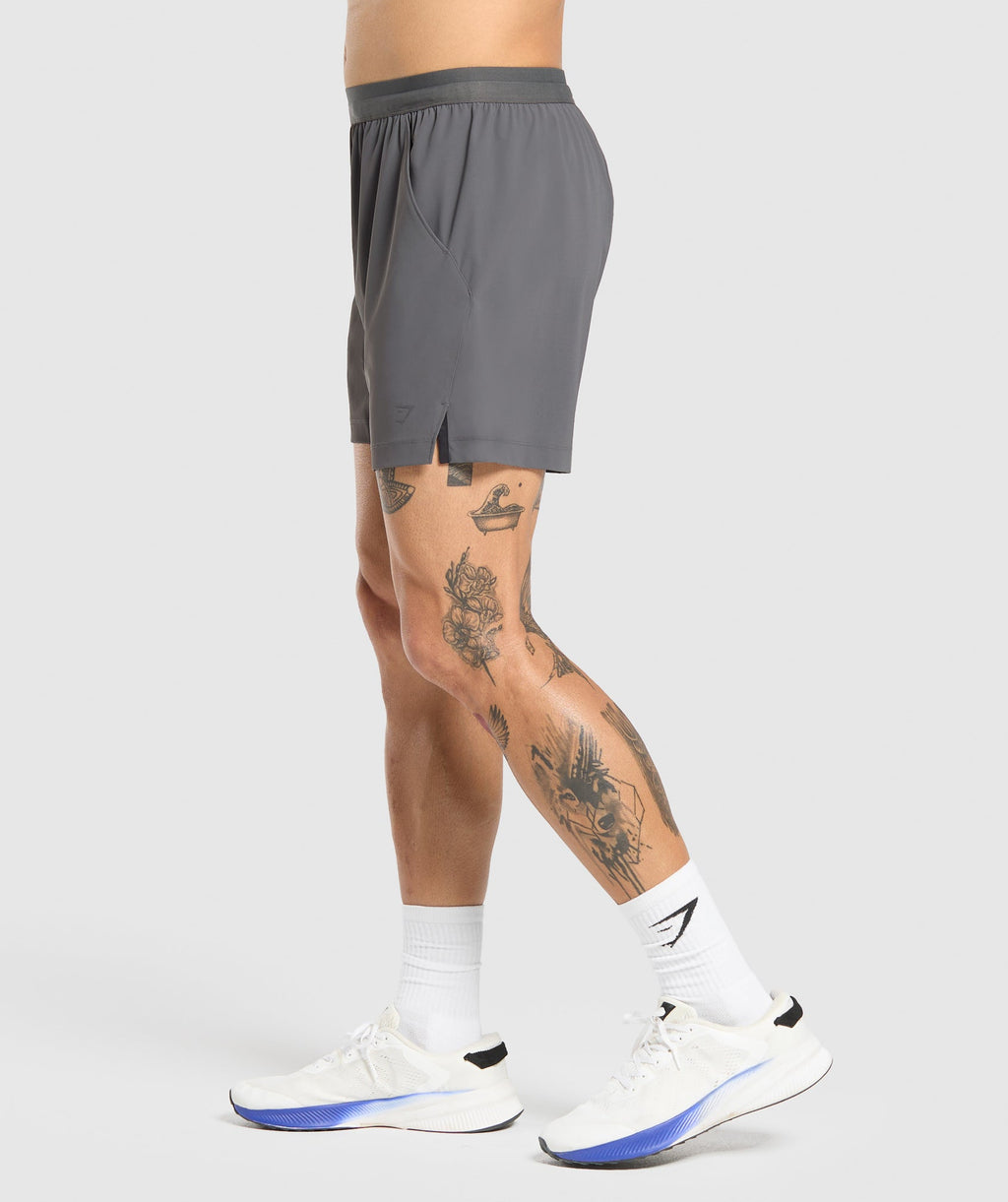 gymshark-hybrid-6-shorts-graphite-grey-ss25
