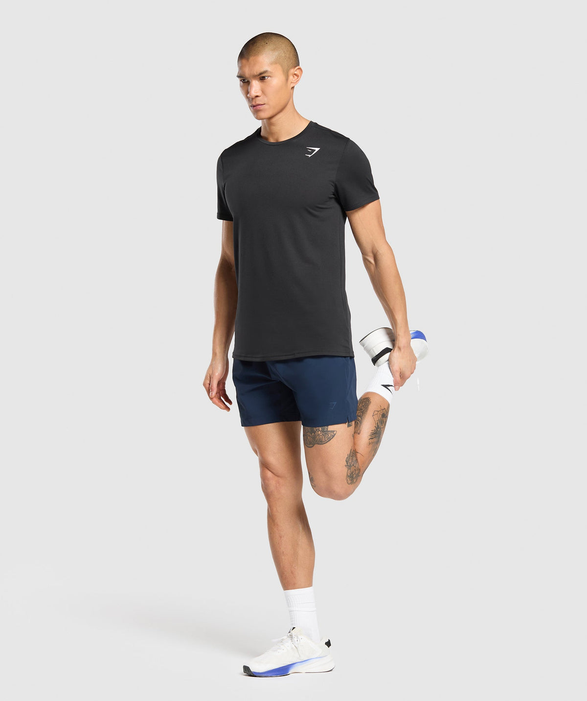 gymshark-hybrid-6-shorts-navy-ss25