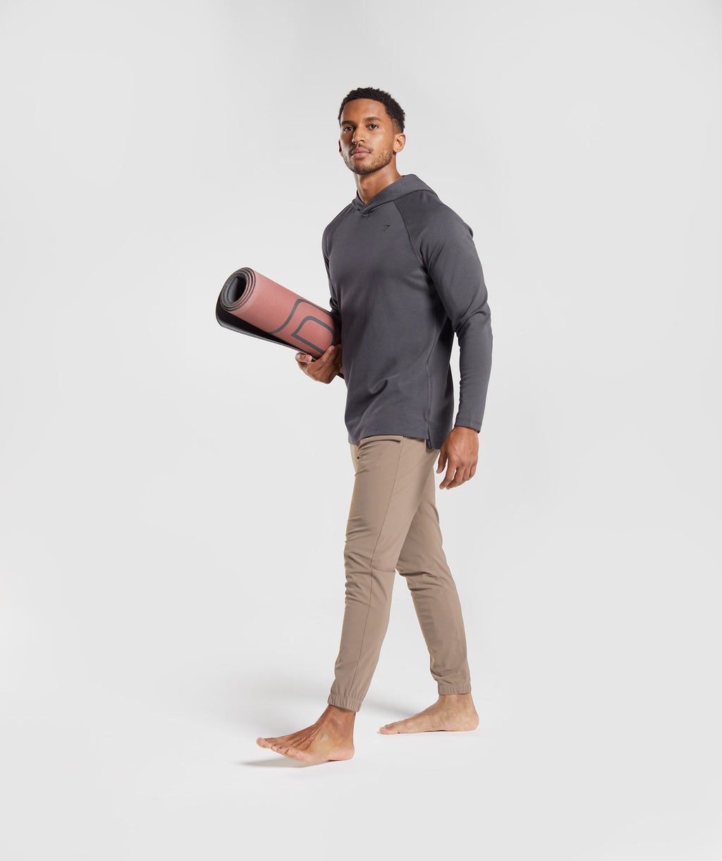 gymshark-studio-hoodie-onyx-grey-aw22
