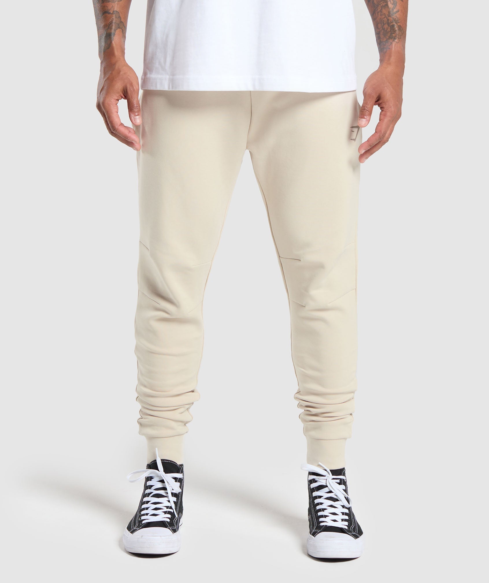 gymshark-rest-day-knit-joggers-pebble-grey-aw22